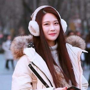 在冬季的羽絨服網(wǎng)賺生意怎么做賺錢(qián)？